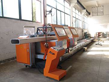 3861548762638307.jpg 篷房型材專用大型數(shù)控雙頭切割鋸.jpg